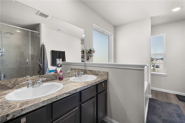 943 Harper Lane, Bryan, TX 77803