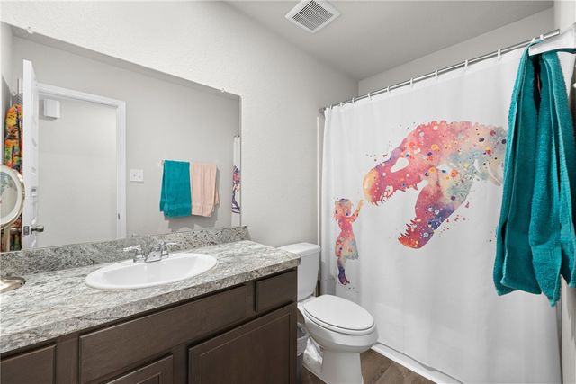 943 Harper Lane, Bryan, TX 77803