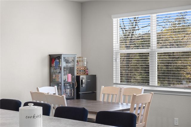 943 Harper Lane, Bryan, TX 77803