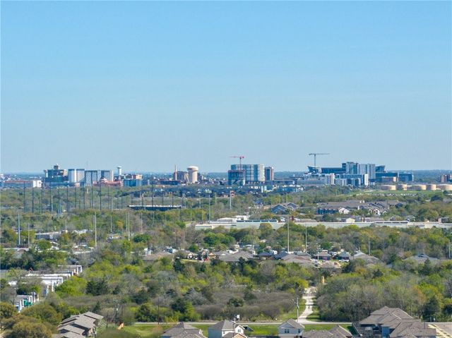 943 Harper Lane, Bryan, TX 77803