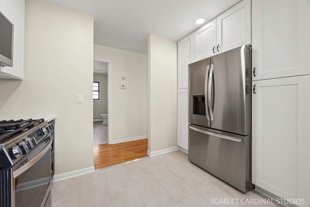 140 W Adams Street, Villa Park, IL 60181