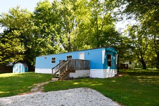 63 Bubble Loo Road, Cloverdale, IN 46120