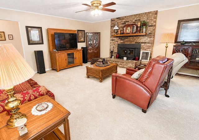 1207 Friona Street, Bowie, TX 76230