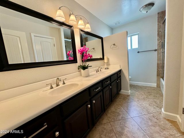 15402 N 57TH Street, Scottsdale, AZ 85254