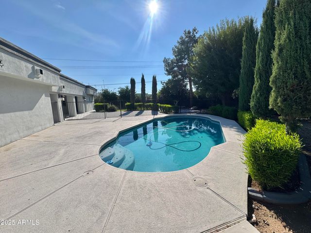 15402 N 57TH Street, Scottsdale, AZ 85254