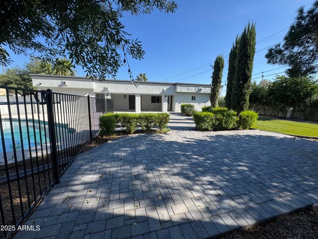 15402 N 57TH Street, Scottsdale, AZ 85254