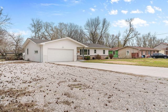 5456 S Hazel Avenue, Springfield, MO 65810