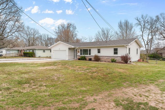 5456 S Hazel Avenue, Springfield, MO 65810