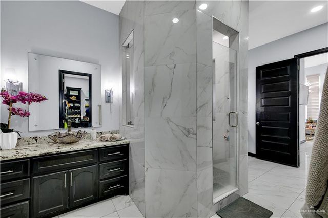 3504 Rosewood Drive, Weslaco, TX 78599