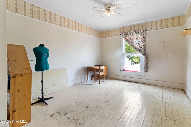 601 N Road Street, Elizabeth City, NC 27909