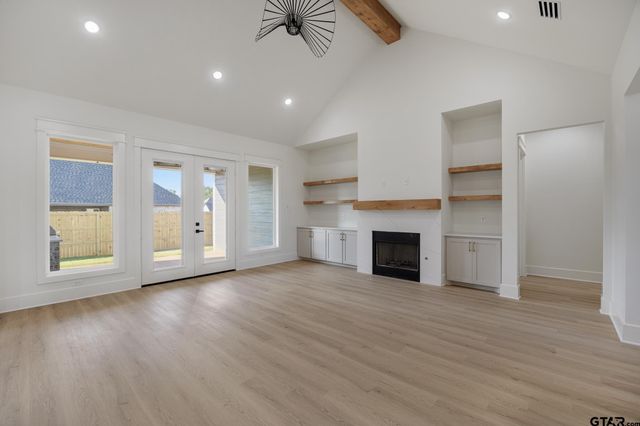 1216 Golden Eagle Way, Whitehouse, TX 75791