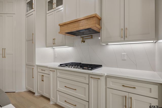 1216 Golden Eagle Way, Whitehouse, TX 75791