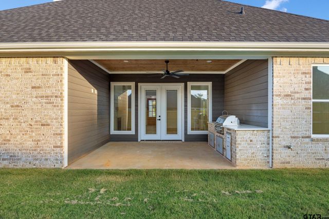 1216 Golden Eagle Way, Whitehouse, TX 75791