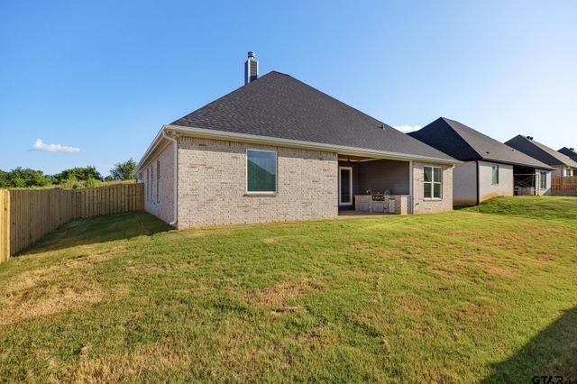 1216 Golden Eagle Way, Whitehouse, TX 75791