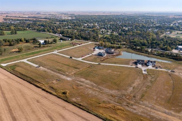 2955 Trailside Drive, Robins, IA 52328