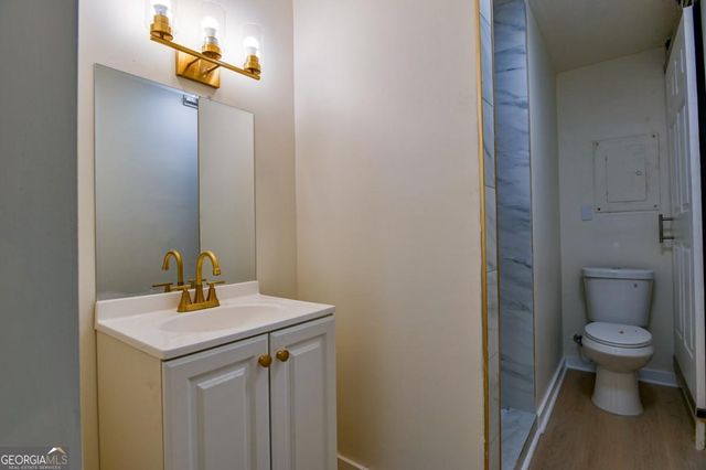 53 Darwin Drive, Jonesboro, GA 30238