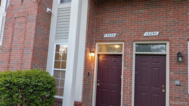 15286 Cornell Drive, Clinton Township, MI 48038