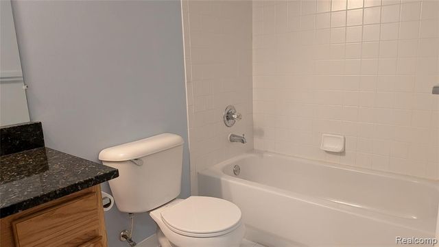 15286 Cornell Drive, Clinton Township, MI 48038