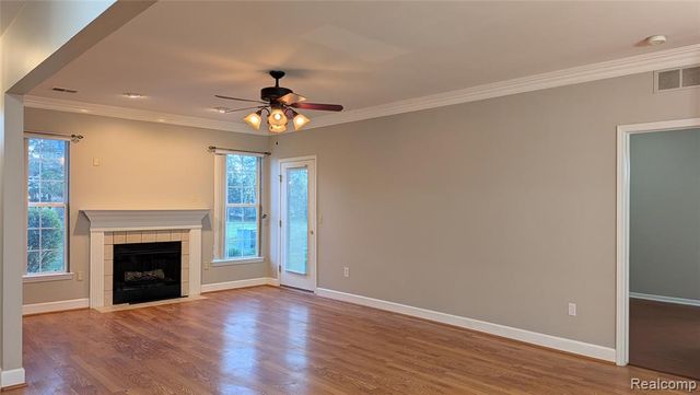 15286 Cornell Drive, Clinton Township, MI 48038