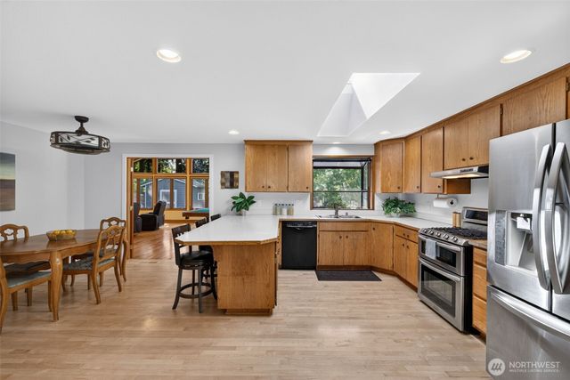 13816 26th Avenue SE, Mill Creek, WA 98012