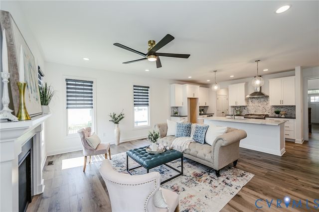 720 Chapman St, Ashland, VA 23005