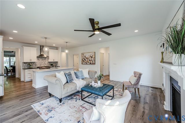 720 Chapman St, Ashland, VA 23005