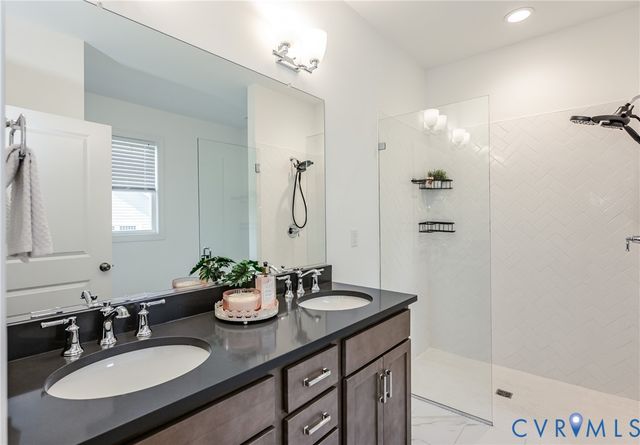 720 Chapman St, Ashland, VA 23005