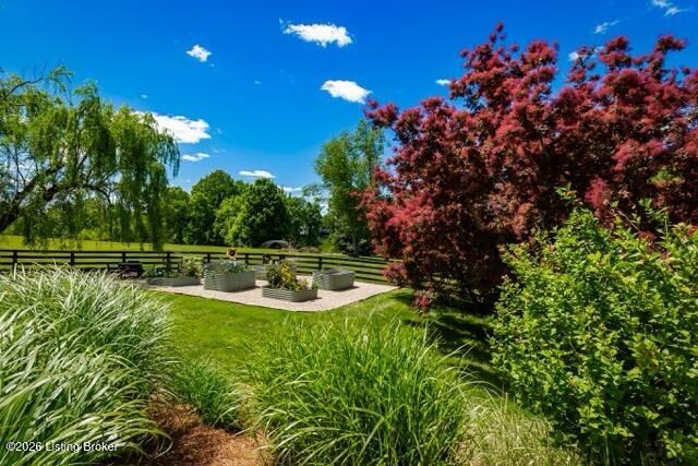 107 My Kentucky Rose Cir, Simpsonville, KY 40067