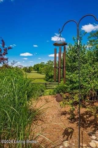 107 My Kentucky Rose Cir, Simpsonville, KY 40067