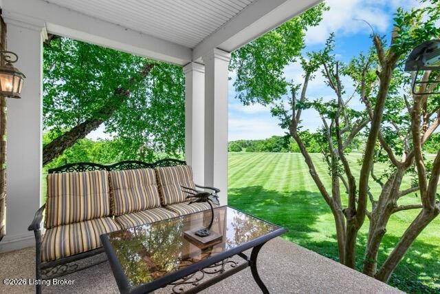 107 My Kentucky Rose Cir, Simpsonville, KY 40067