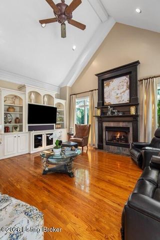 107 My Kentucky Rose Cir, Simpsonville, KY 40067