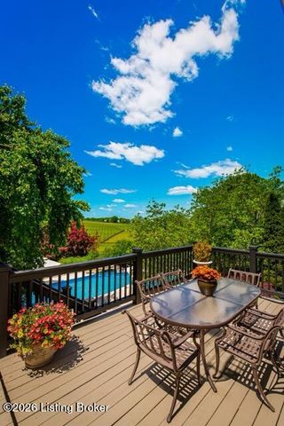 107 My Kentucky Rose Cir, Simpsonville, KY 40067