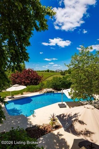 107 My Kentucky Rose Cir, Simpsonville, KY 40067