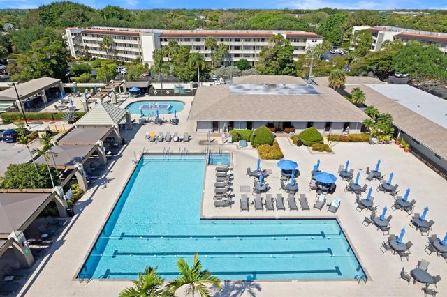 2305 Lucaya Lane L3, Coconut Creek, FL 33066
