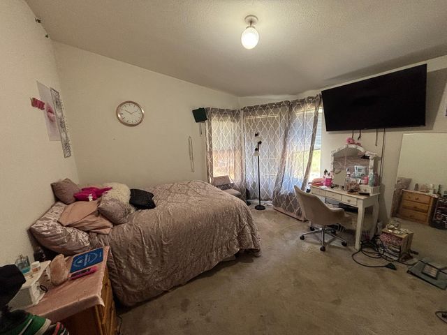 10273 Holcomb Dr, Grass Valley, CA 95949