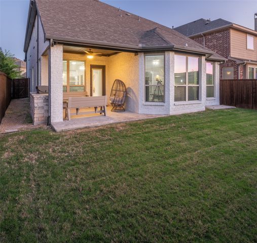 416 Wiltshire Boulevard, Lewisville, TX 75056