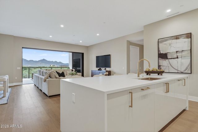 19355 N 73RD Way E2014, Scottsdale, AZ 85255