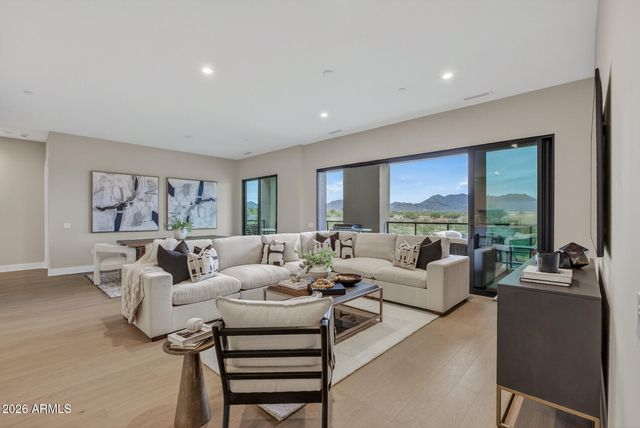 19355 N 73RD Way E2014, Scottsdale, AZ 85255