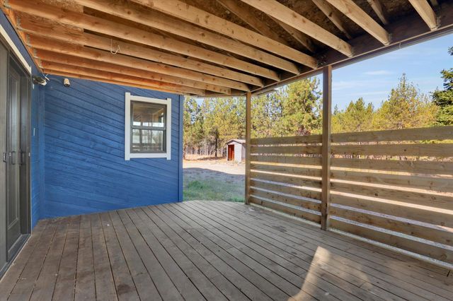 4221 E Bailey Rd, Chattaroy, WA 99003