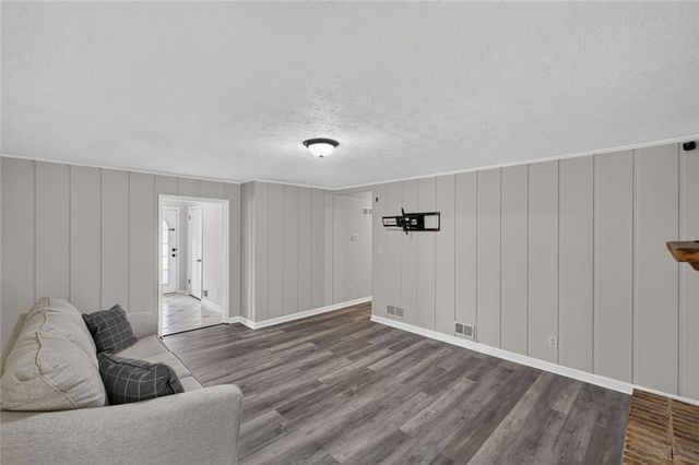 2521 Country Club Drive, Conyers, GA 30013