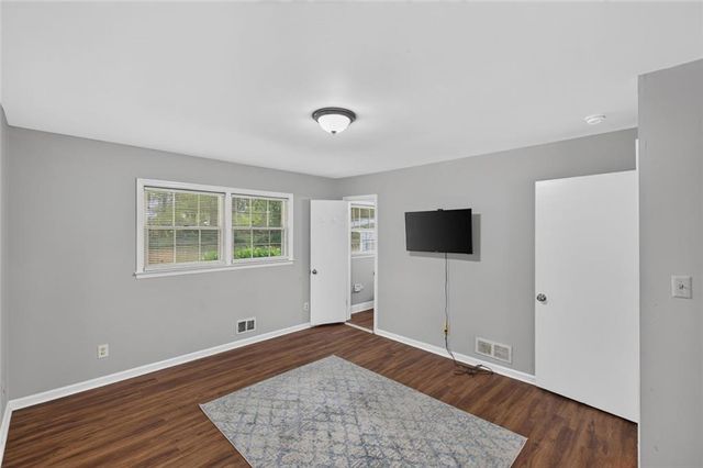 2521 Country Club Drive, Conyers, GA 30013
