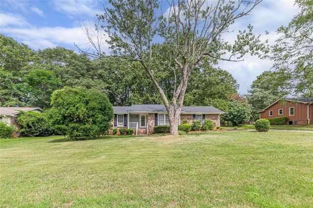 2521 Country Club Drive, Conyers, GA 30013
