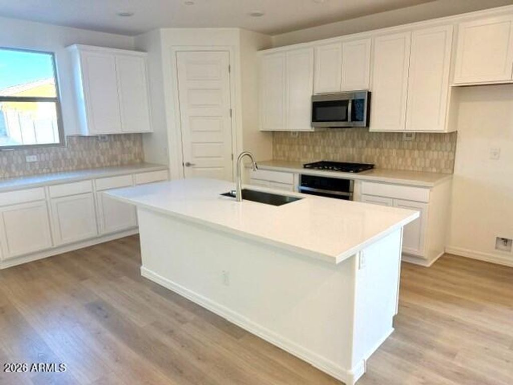 32335 N 123RD Drive, Peoria, AZ 85383 — photo 2