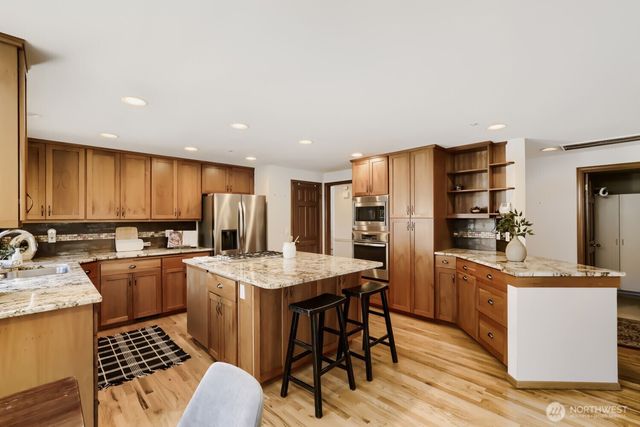 7739 143rd Avenue SE, Newcastle, WA 98059