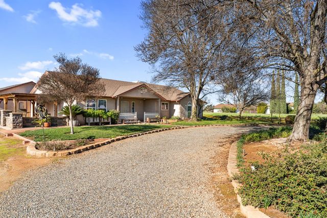 14304 Huntington Road, Madera, CA 93636