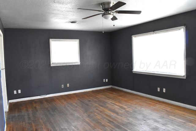 2400 Sanborn Street, Amarillo, TX 79107