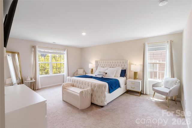 1001 Linn Cove Cove, Waxhaw, NC 28173