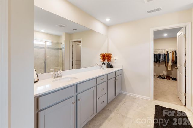1001 Linn Cove Cove, Waxhaw, NC 28173