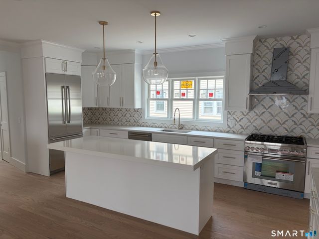 145 River Street, New Canaan, CT 06840