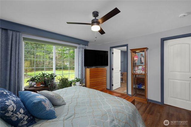 30 SE Mariner Lane, Shelton, WA 98584